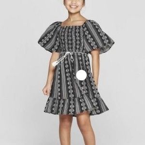 Girls Short Sleeved Flutter Dress